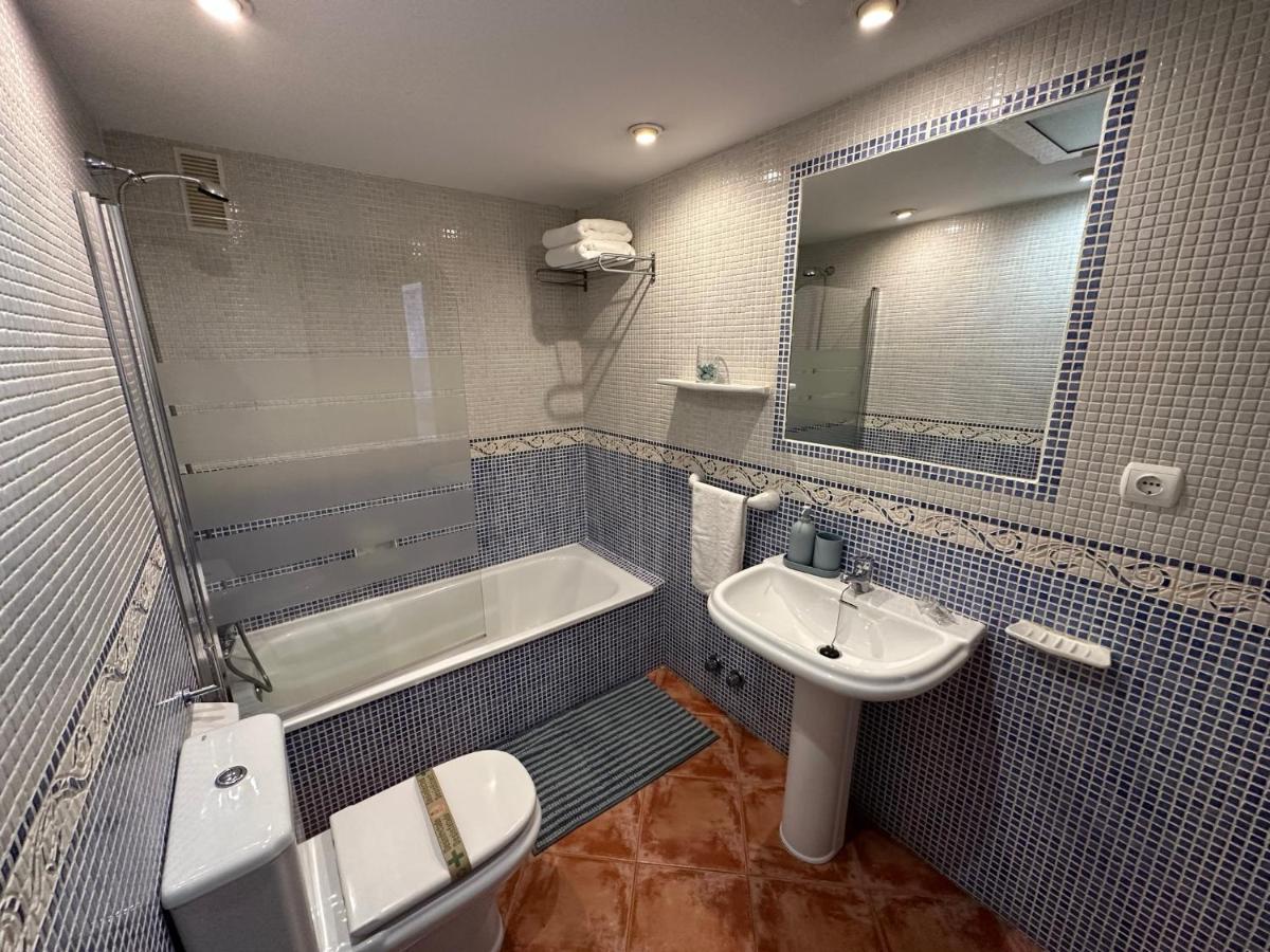Apartamento Con Vista Al Mar En La Mitica Nogaler Torremolinos Kültér fotó
