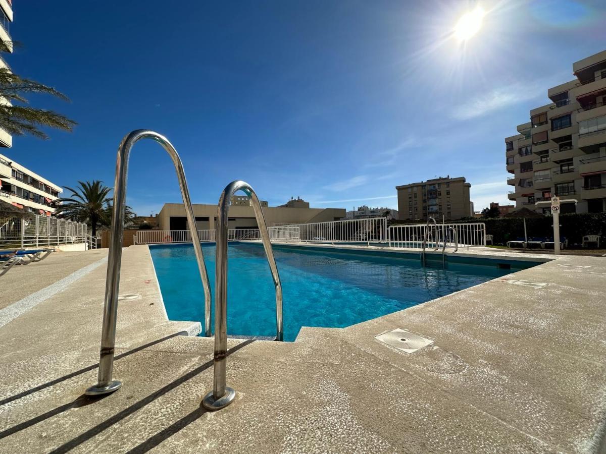 Apartamento Con Vista Al Mar En La Mitica Nogaler Torremolinos Kültér fotó